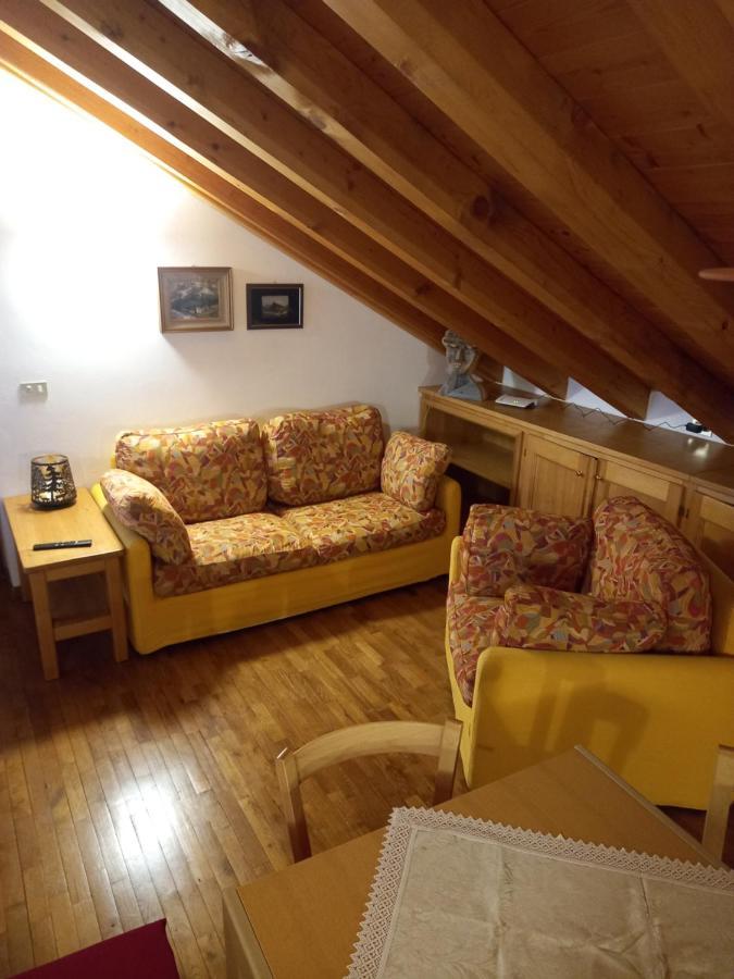 Deliziosa Mansarda Con Vista Dolomiti Apartment San Vito di Cadore Bagian luar foto