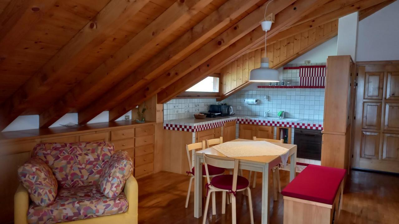 Deliziosa Mansarda Con Vista Dolomiti Apartment San Vito di Cadore Bagian luar foto