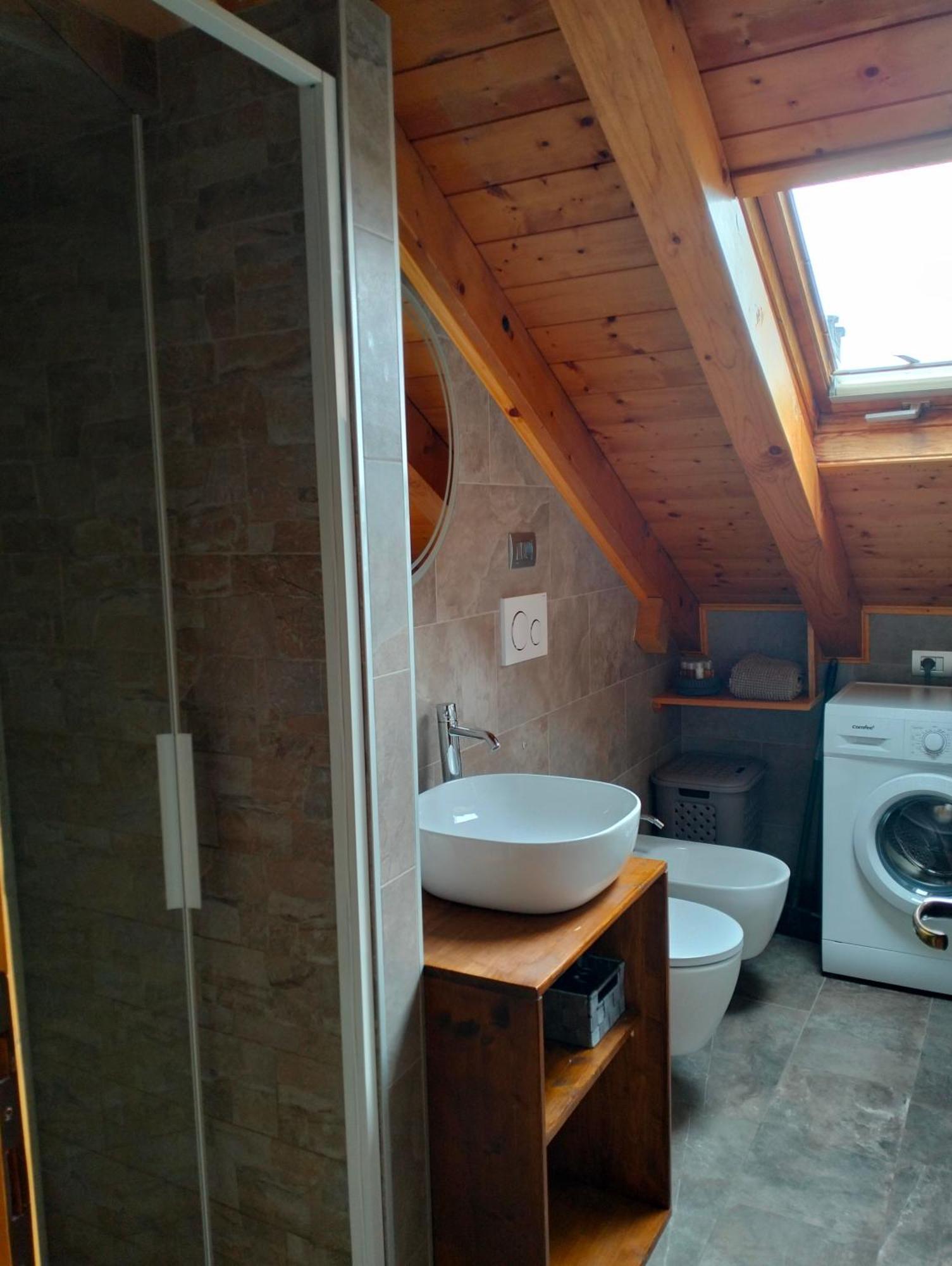 Deliziosa Mansarda Con Vista Dolomiti Apartment San Vito di Cadore Bagian luar foto